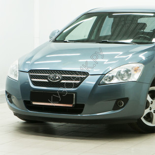 Бампер передний в цвет кузова Kia Ceed (2006-2010)