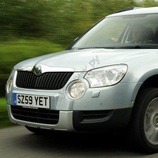 Бампер передний в цвет кузова Skoda Yeti (2009-2014)